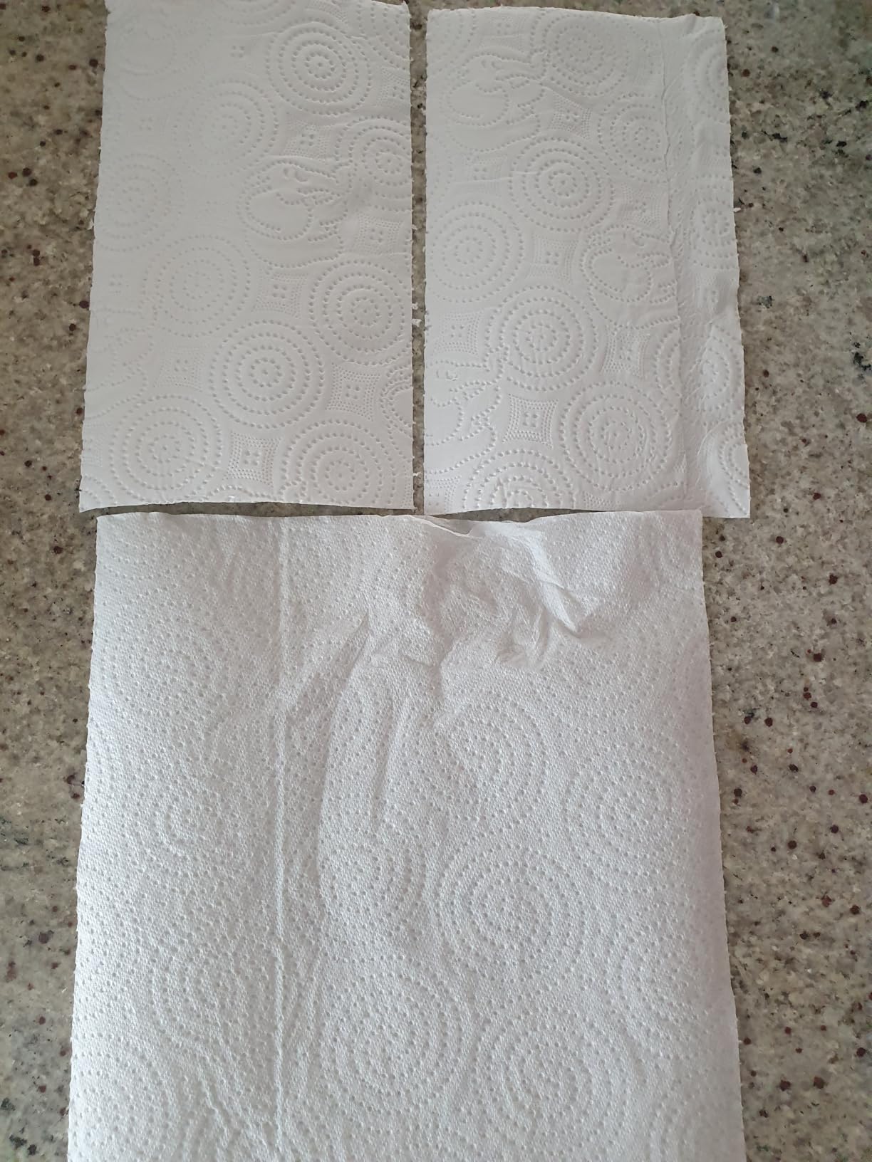 Selpak Paper Towels Küchenpapier, 48 Rollen à 75 Blatt, 3-lagig