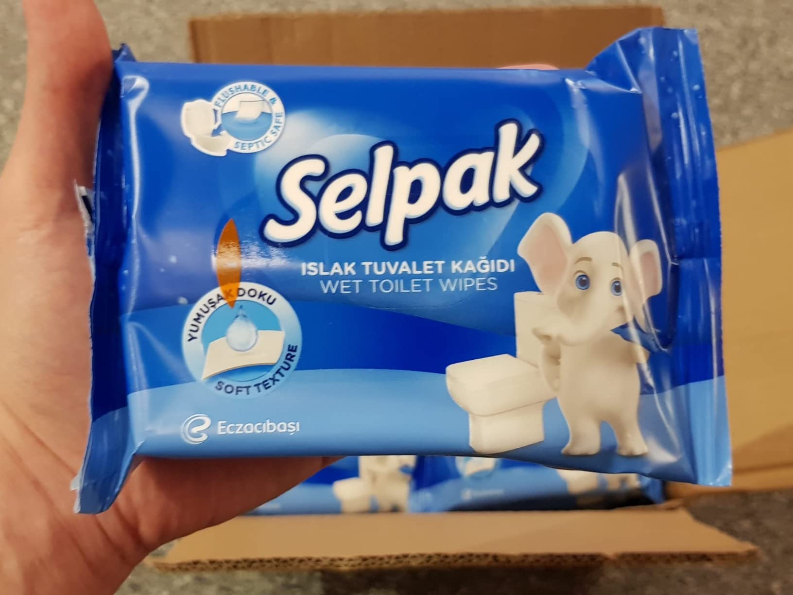 Selpak Wet Wipes Feuchtes Toilettenpapier 1008 Tücher 24 Packungen spülbar