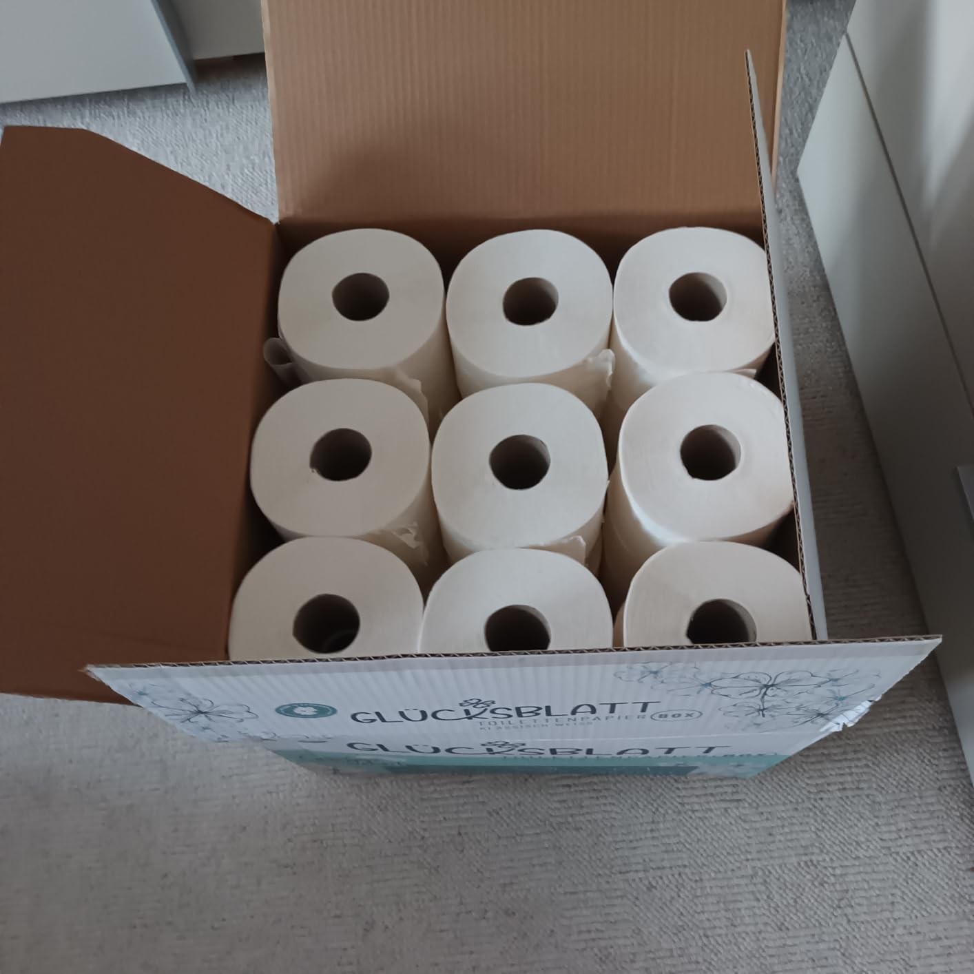 Glücksblatt Toilettenpapier Box, 75 Rollen à 180 Blatt, 3-lagig