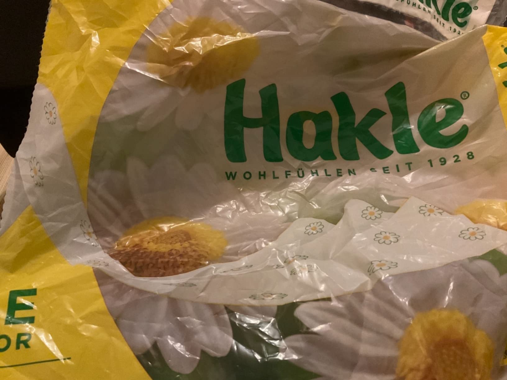Hakle Kamille Toilettenpapier 24 Rollen, mit Aloe Vera