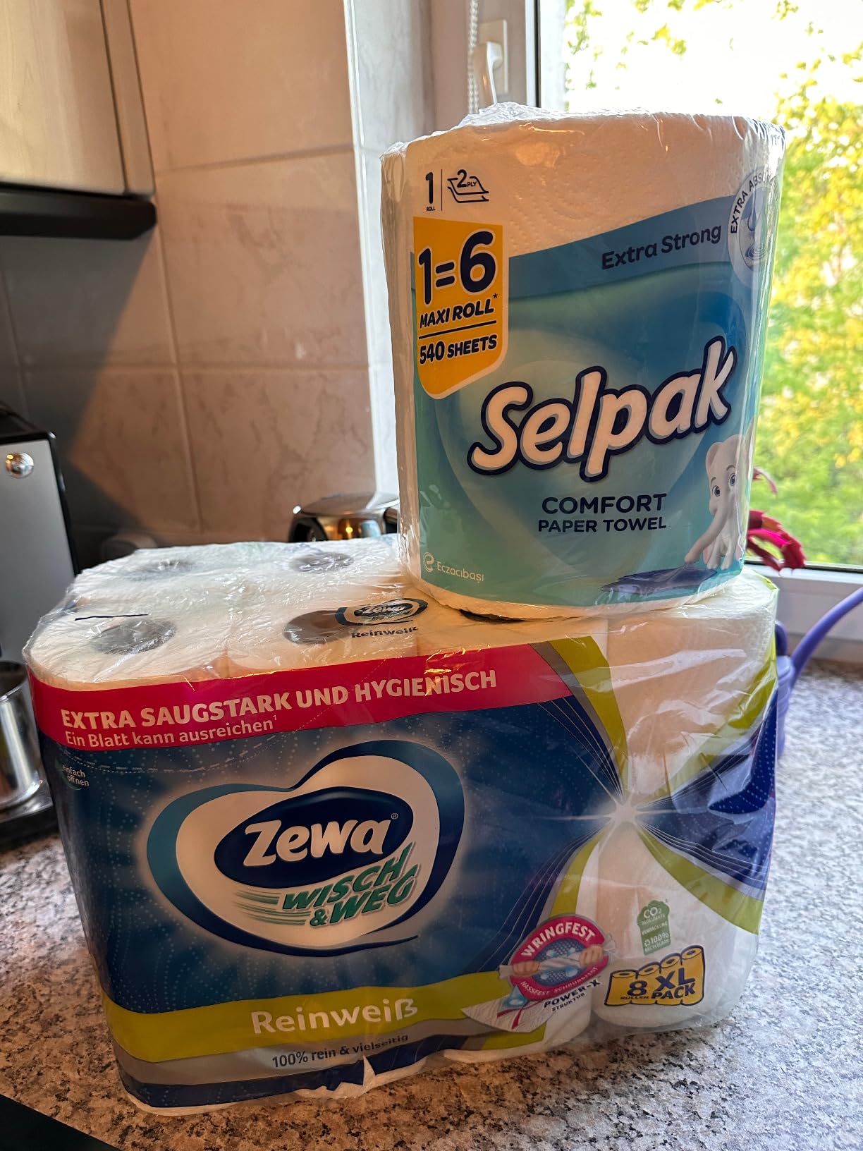 Selpak Paper Towels Küchenpapier, 48 Rollen à 75 Blatt, 3-lagig