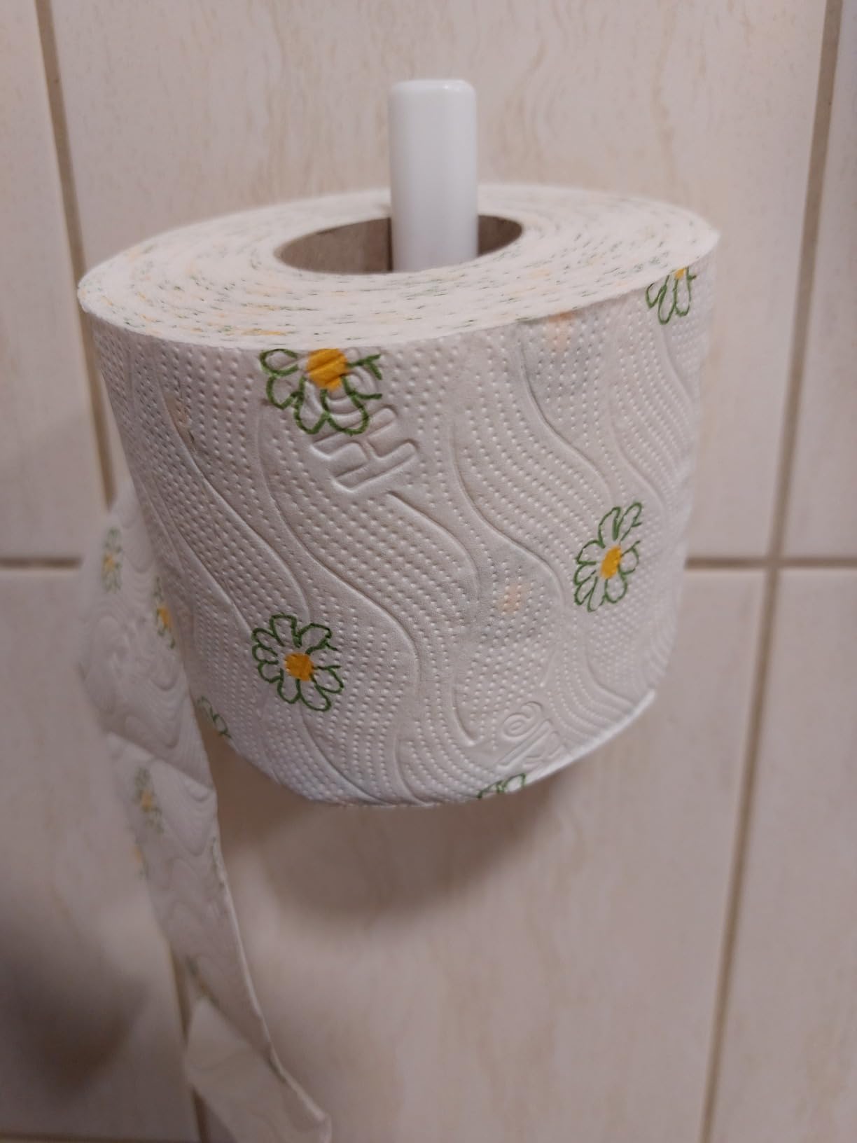 Hakle Kamille Toilettenpapier 24 Rollen, mit Aloe Vera