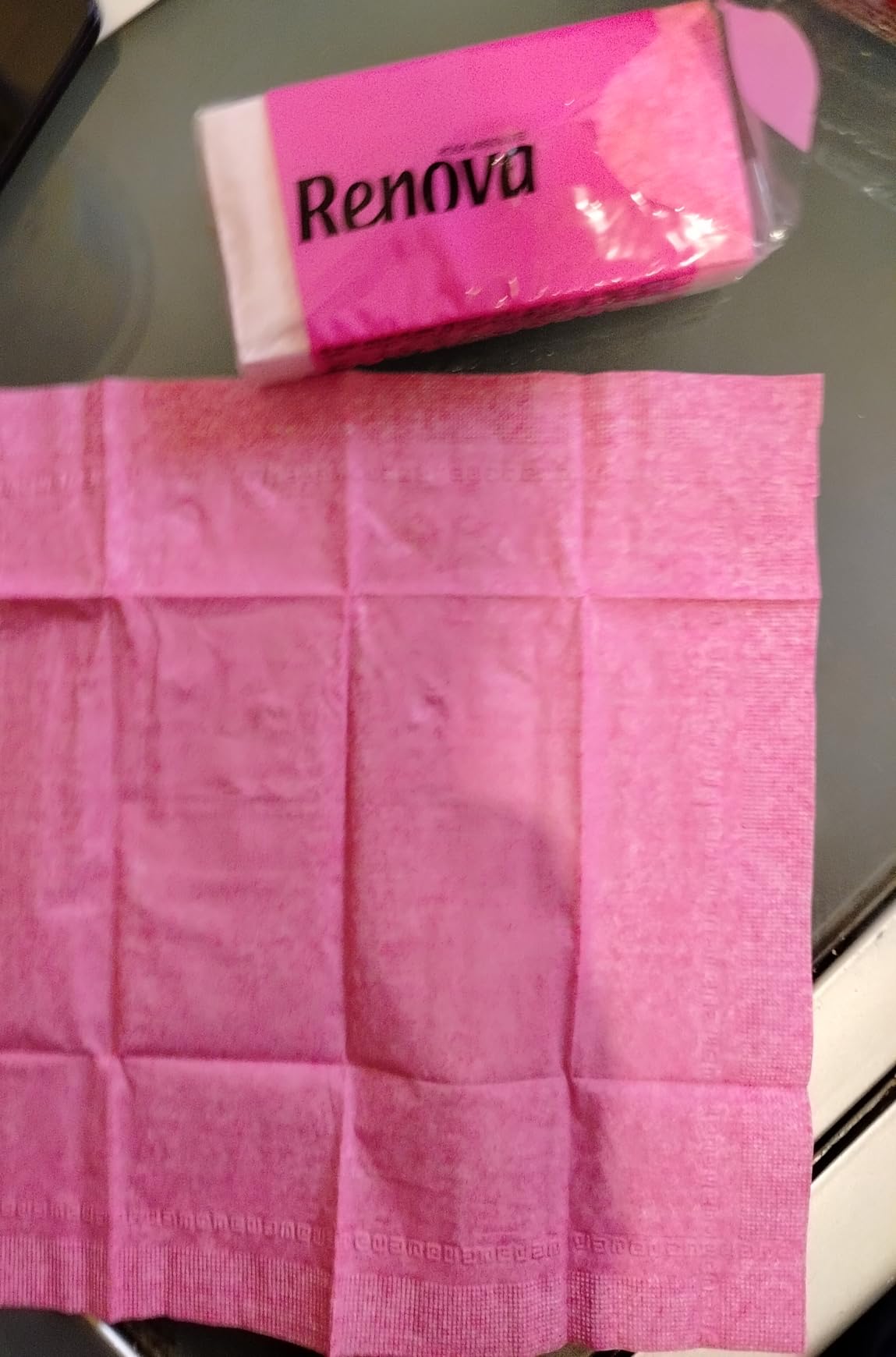 Renova Tissues Red Label Taschentücher blau, Blaubeerkuchenduft, 6 Päckchen